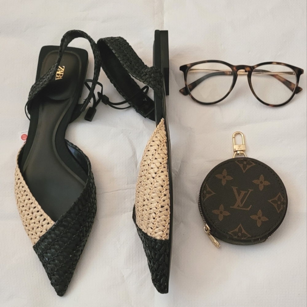 ZARA woven flats